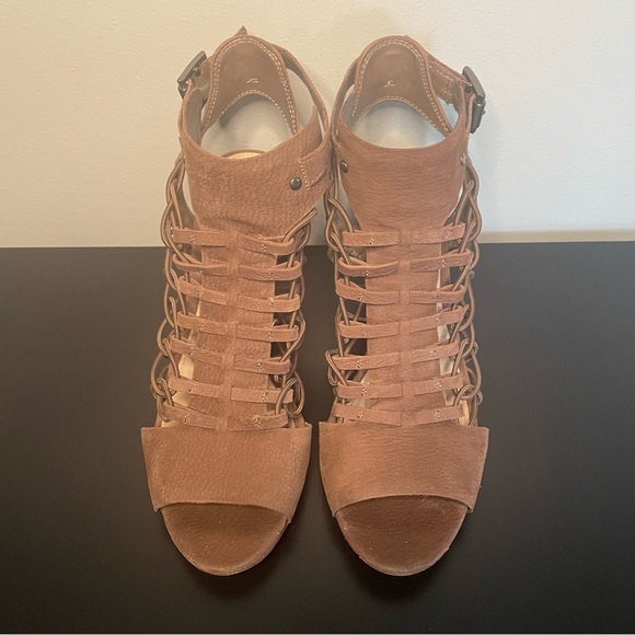 Vince Camuto Evel caged gladiator shoes size 8.5 - Picture 3 of 10